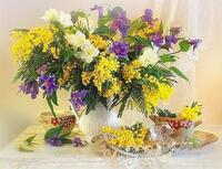 Без бренда «Букет из мимозы и колокольчиков в вазе» в Иркутске в интернет-магазине  Без бренда «Букет из мимозы и колокольчиков в вазе» в Иркутске